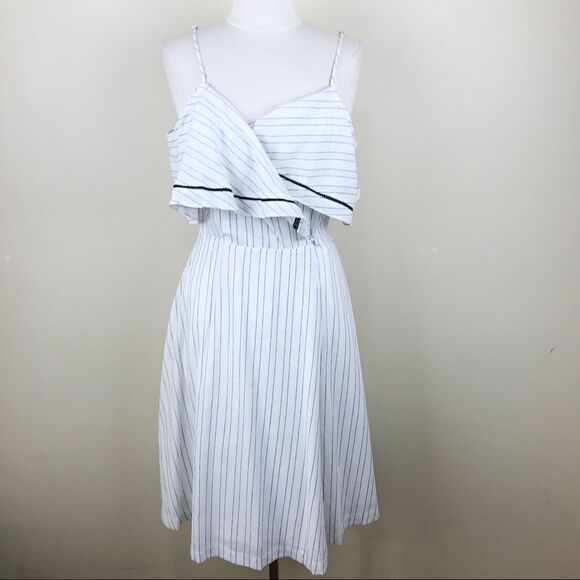 J.O.A. JOA Cold Shoulder Midi Fit & Flare Dress M - Picture 2 of 8